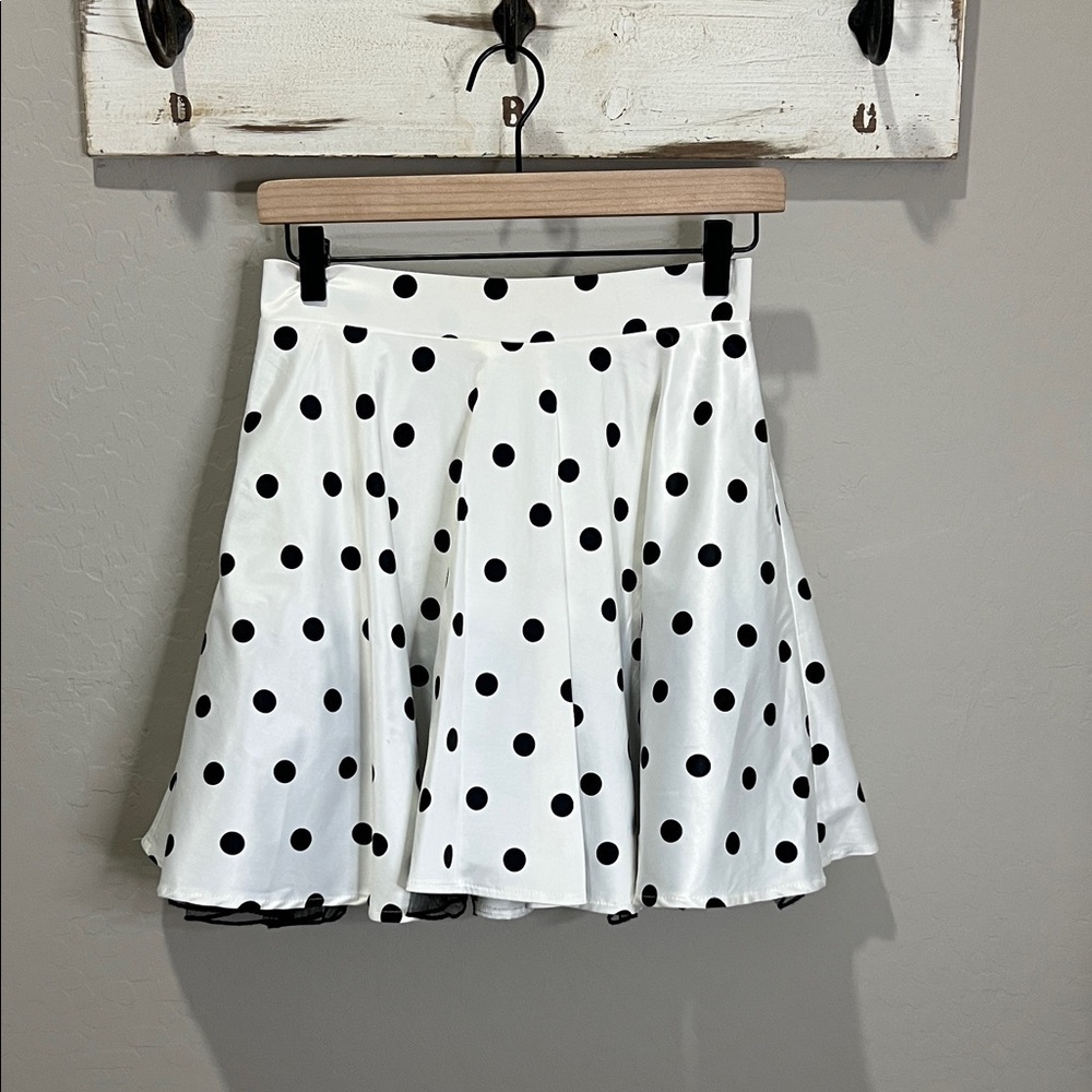 Formal Dress Black Sequin Top White Polka Dot Skater Skirt Hoco Two Piece Party - Picture 3 of 16